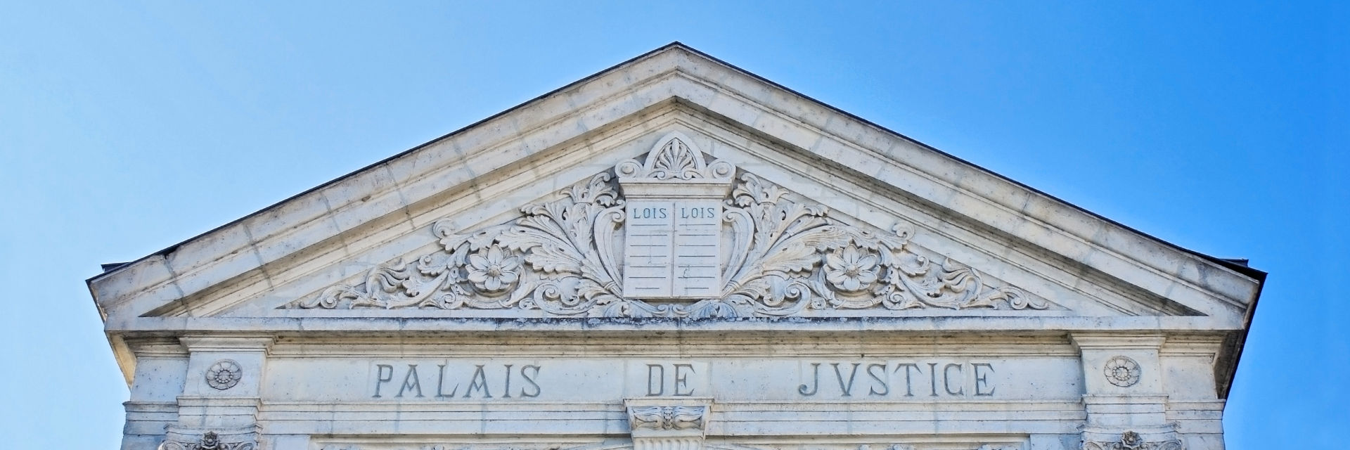 Palais de justice